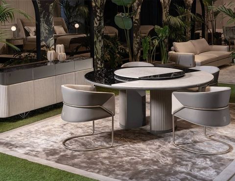 The Craftsmanship Behind Premium Dining Tables in Online Retail